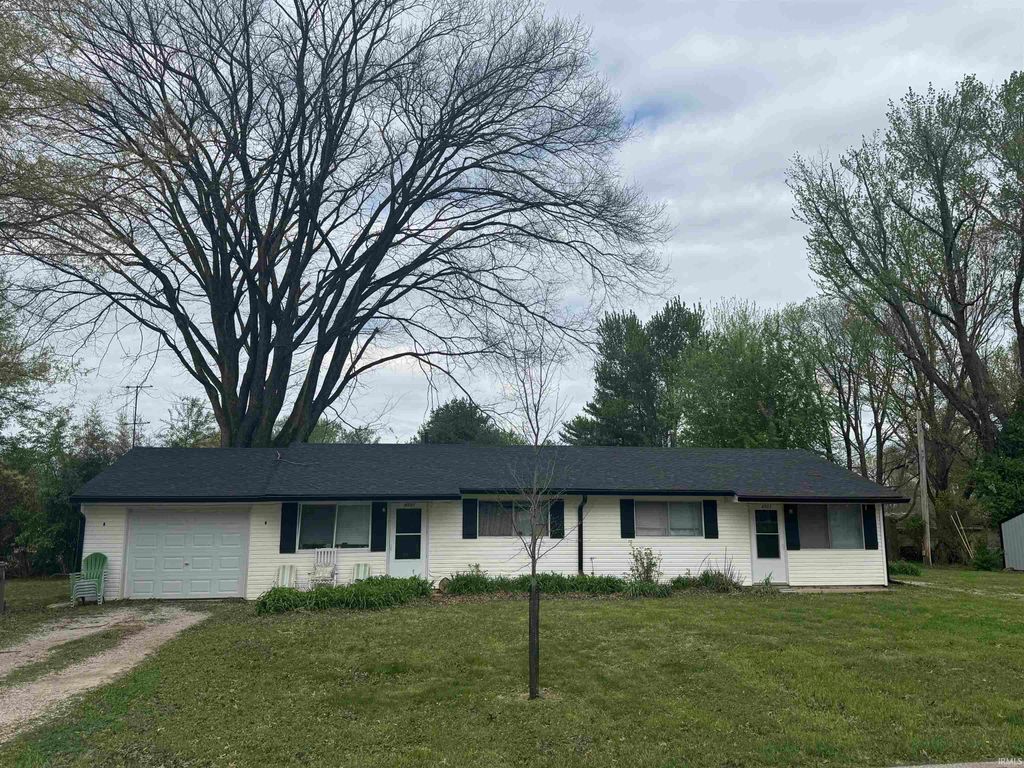 Photo of 4501 + 4503 E Stephens Drive, Bloomington, IN 47408 (MLS # 202615469)