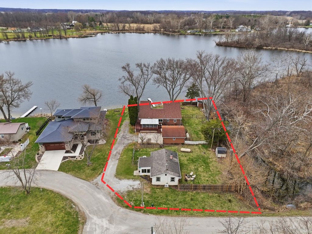 Photo of 5360 S Highpoint Drive, Albion, IN 46701 (MLS # 202603239)