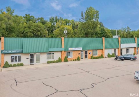 Photo of 3161 E Center Street, Warsaw, IN 46582 (MLS # 202534557)