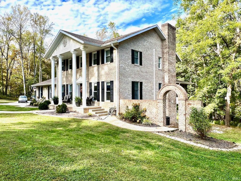 Photo of 307 The Woods, Bedford, IN 47421 (MLS # 202541748)