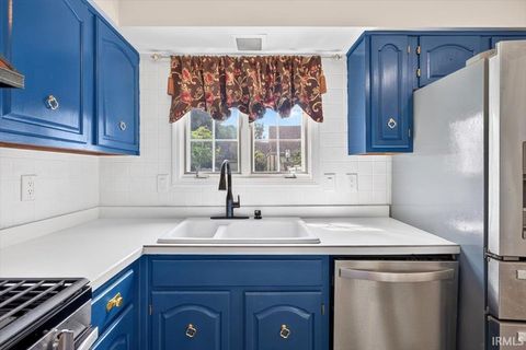 Tiny photo for 1631 Tanglewood Drive, Lafayette, IN 47905 (MLS # 202629592)