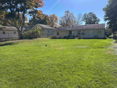 Tiny photo for 2020 Ellen Avenue, Fort Wayne, IN 46808 (MLS # 202643324)