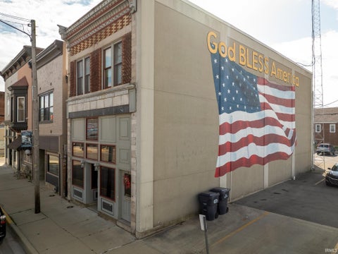 Tiny photo for 126 S Main Street, Dunkirk, IN 47336 (MLS # 202621712)