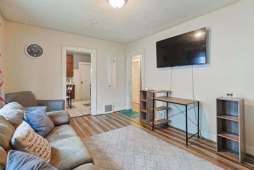 Photo of 2605 Rush Street, South Bend, IN 46614 (MLS # 202607971)