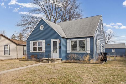 Tiny photo for 807 S 30th Street, Lafayette, IN 47904 (MLS # 202606552)