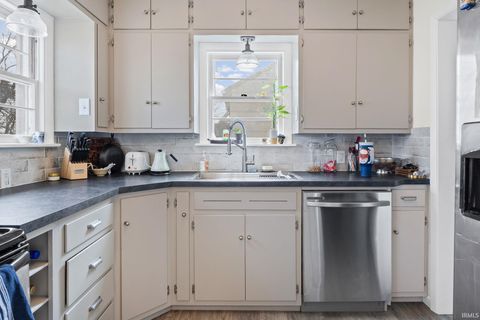 Tiny photo for 807 S 30th Street, Lafayette, IN 47904 (MLS # 202606552)