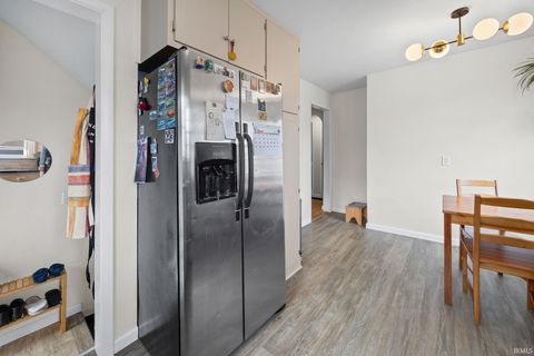 Tiny photo for 807 S 30th Street, Lafayette, IN 47904 (MLS # 202606552)