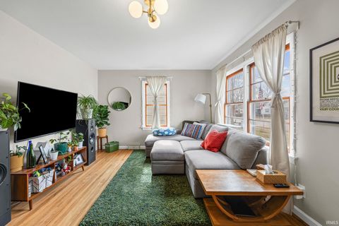 Tiny photo for 807 S 30th Street, Lafayette, IN 47904 (MLS # 202606552)