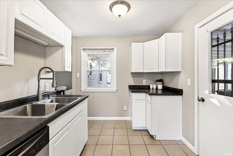 Tiny photo for 1122 Hedgewood Drive, Lafayette, IN 47904 (MLS # 202548474)