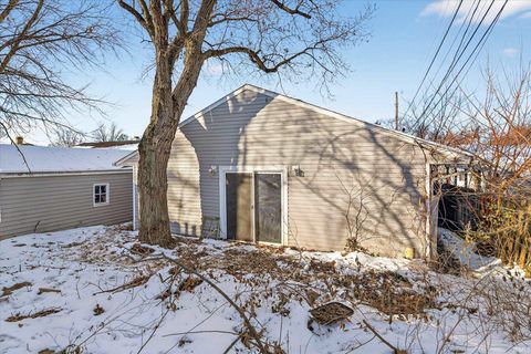 Tiny photo for 1122 Hedgewood Drive, Lafayette, IN 47904 (MLS # 202548474)