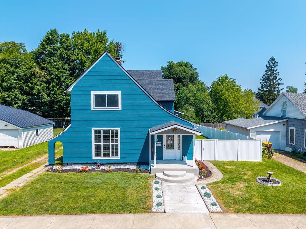 Photo of 315 E Gilmore Street, Angola, IN 46703 (MLS # 202632334)