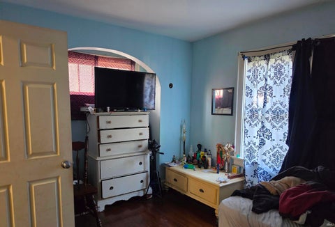 Tiny photo for 3202 Central Drive, Fort Wayne, IN 46806 (MLS # 202626561)