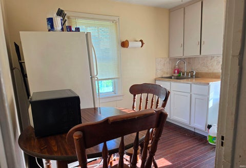 Tiny photo for 3202 Central Drive, Fort Wayne, IN 46806 (MLS # 202626561)
