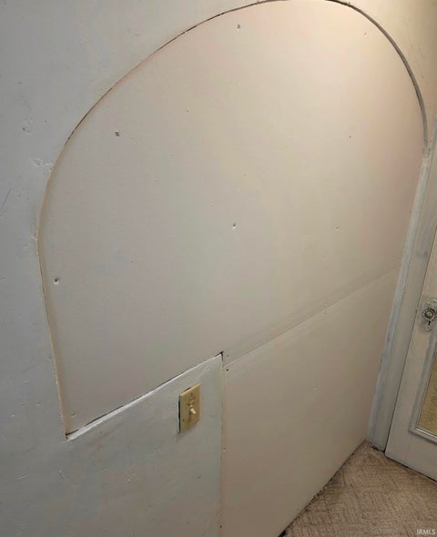 Tiny photo for 3202 Central Drive, Fort Wayne, IN 46806 (MLS # 202626561)