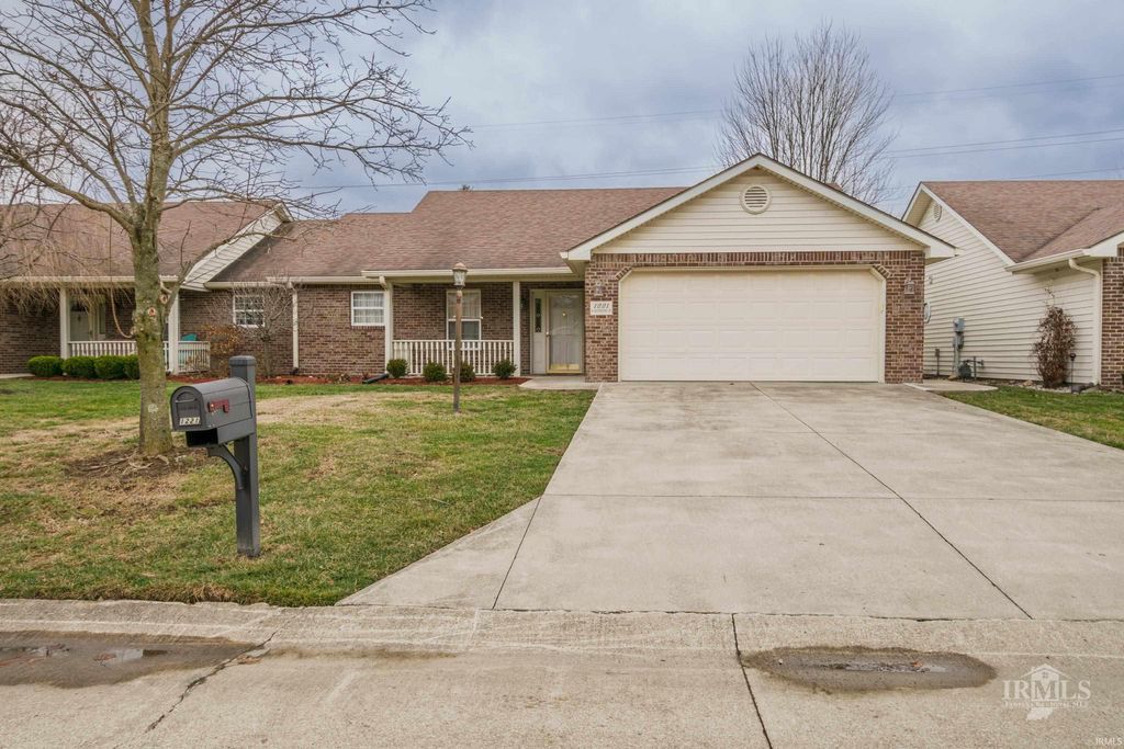 Photo of 1221 N Saybrook Lane, Muncie, IN 47304 (MLS # 202601256)
