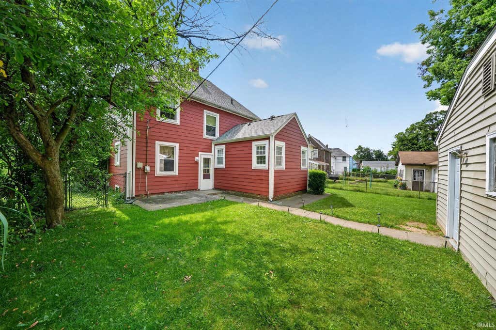 Photo of 2518 Erskine Boulevard, South Bend, IN 46614 (MLS # 202625471)