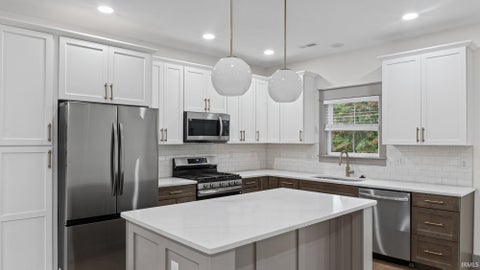 Tiny photo for 4607 W Johanna Drive, Bloomington, IN 47404 (MLS # 202643632)