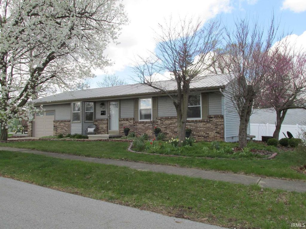 Photo of 780 Zahn Street, Huntington, IN 46750 (MLS # 202611743)