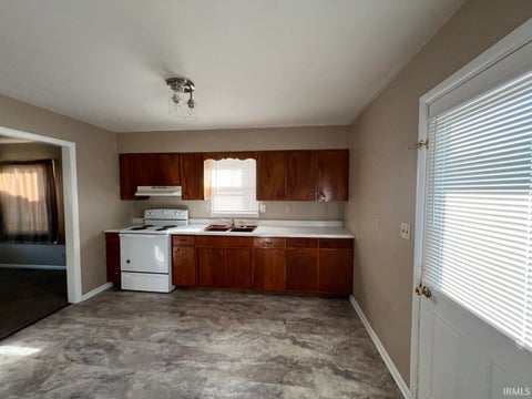 Tiny photo for 1323 S WAUGH Street, Kokomo, IN 46902 (MLS # 202643858)