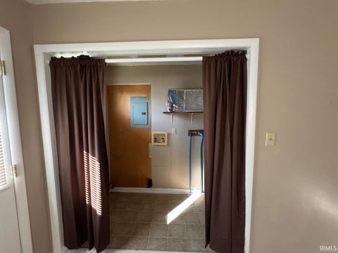 Tiny photo for 1323 S WAUGH Street, Kokomo, IN 46902 (MLS # 202643858)