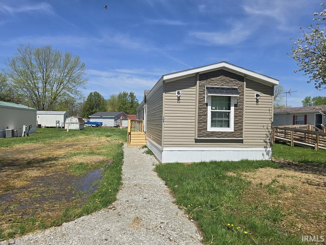Listing image 1