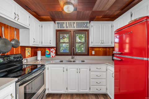 Tiny photo for 7060 N 925 E, Fremont, IN 46737 (MLS # 202635103)