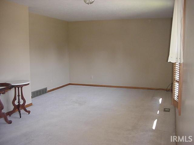 Middlebury, Indiana 46540, United States, 2 Bedrooms Bedrooms, ,2 BathroomsBathrooms,Residential,Active,117886