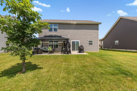 Tiny photo for 468 Tracewood Bend, Greenfield, IN 46140 (MLS # 202625280)