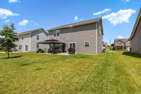Tiny photo for 468 Tracewood Bend, Greenfield, IN 46140 (MLS # 202625280)