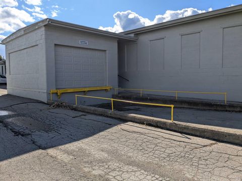 Tiny photo for 804 W Morgan Street, Kokomo, IN 46901 (MLS # 202440040)