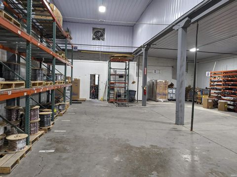 Tiny photo for 804 W Morgan Street, Kokomo, IN 46901 (MLS # 202440040)