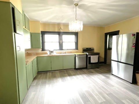 Tiny photo for 2 W Garfield Street, Gosport, IN 47433 (MLS # 202622413)