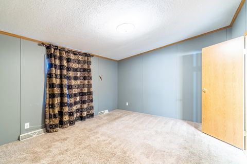 Tiny photo for 3195 W Nevada Mills Road, Fremont, IN 46737 (MLS # 202546551)