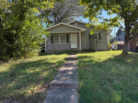 Photo of 932 S Elliott Street, Evansville, IN 47713 (MLS # 202642177)