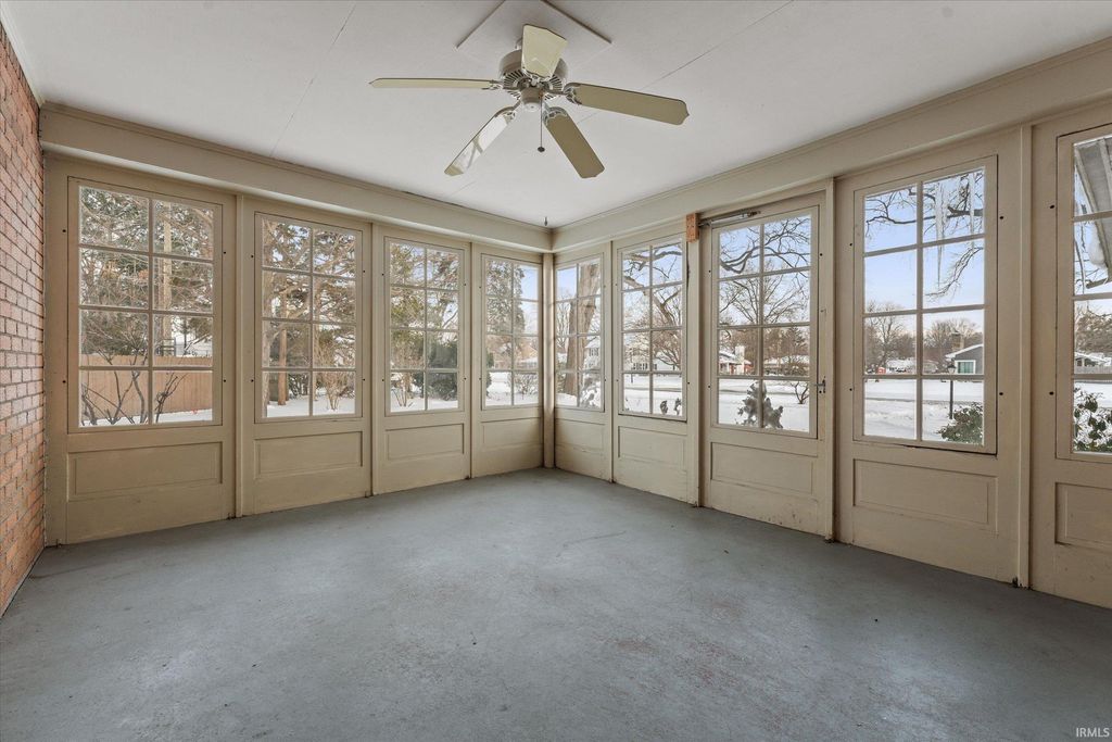 Photo of 1623 Bader Avenue, South Bend, IN 46617 (MLS # 202602646)