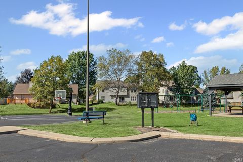 Tiny photo for 5008 Heritage Drive, Lafayette, IN 47905 (MLS # 202540835)