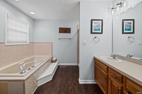 Tiny photo for 5008 Heritage Drive, Lafayette, IN 47905 (MLS # 202540835)
