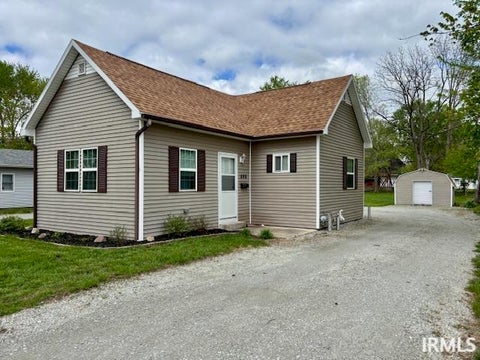 Photo of 508 W 6th Street, Rochester, IN 46975 (MLS # 202622239)
