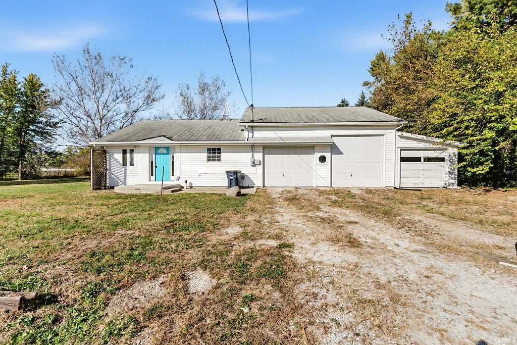 Photo of 220 S D Street, Elwood, IN 46036 (MLS # 202644044)