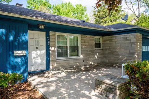 Tiny photo for 6708 S Calhoun Street, Fort Wayne, IN 46807 (MLS # 202616175)