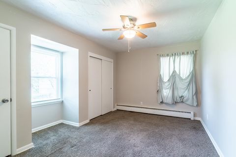 Tiny photo for 6708 S Calhoun Street, Fort Wayne, IN 46807 (MLS # 202616175)