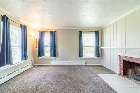 Tiny photo for 6708 S Calhoun Street, Fort Wayne, IN 46807 (MLS # 202616175)