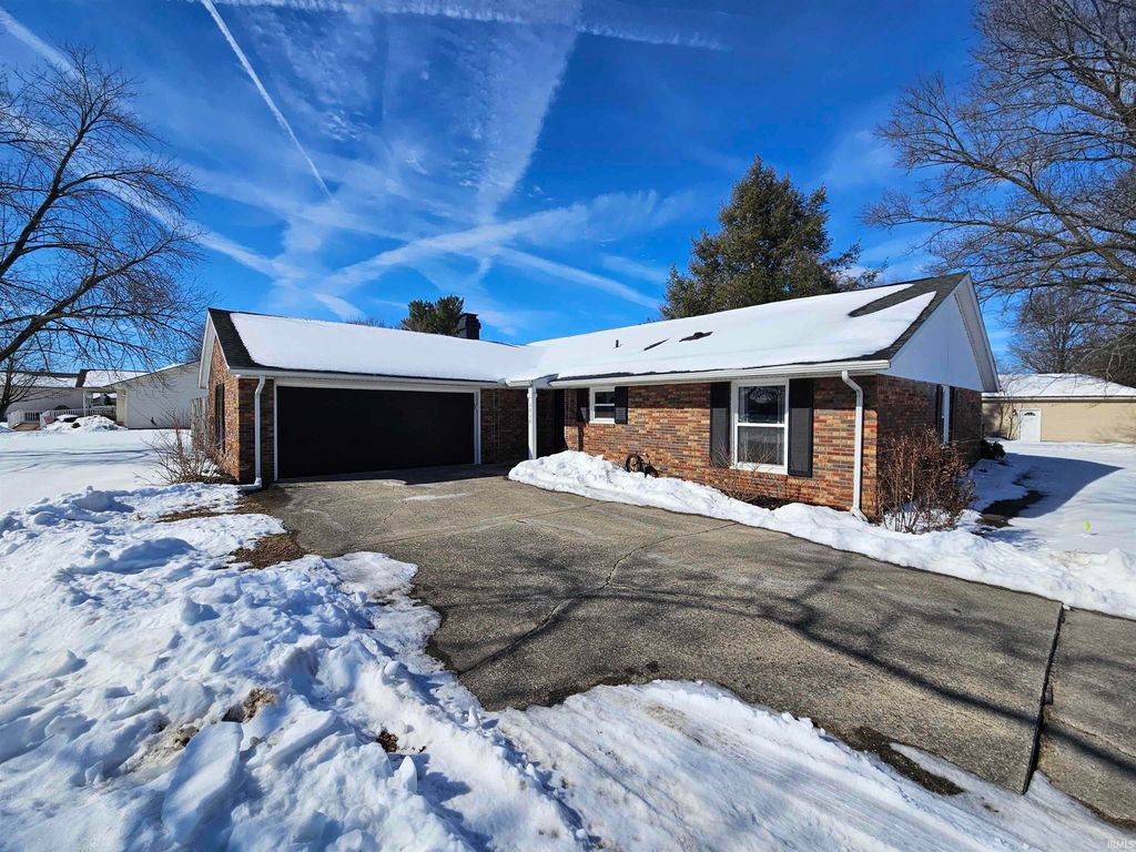 Photo of 1810 Forbes Road, Vincennes, IN 47591 (MLS # 202604006)