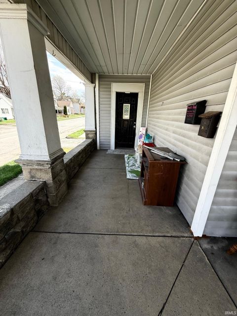 Tiny photo for 211 E Columbia Street, Flora, IN 46929 (MLS # 202612855)
