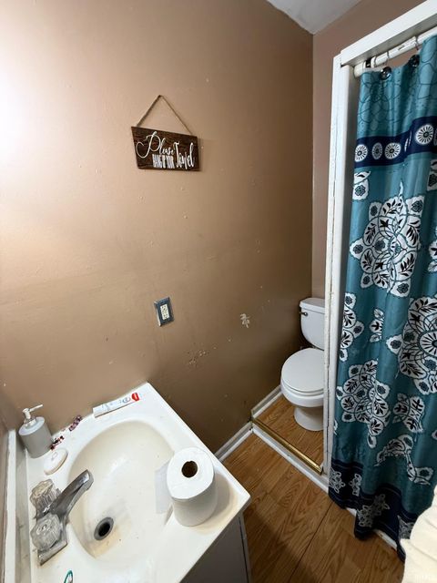 Tiny photo for 211 E Columbia Street, Flora, IN 46929 (MLS # 202612855)