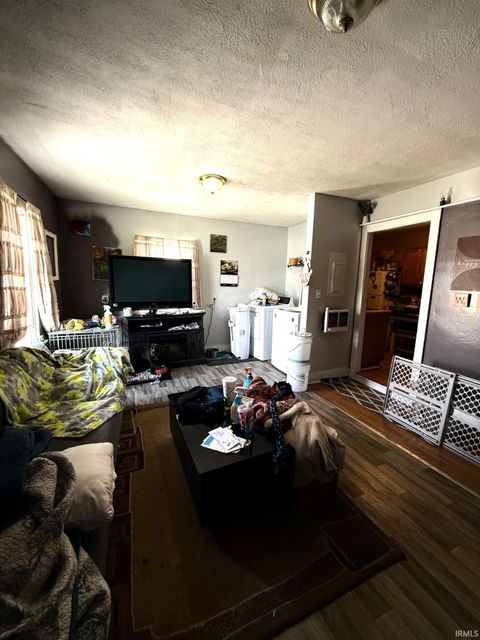 Tiny photo for 211 E Columbia Street, Flora, IN 46929 (MLS # 202612855)