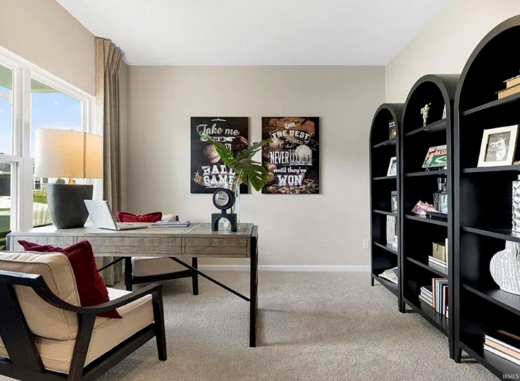 Photo of 2891 Greenville Court, Warsaw, IN 46582 (MLS # 202609977)