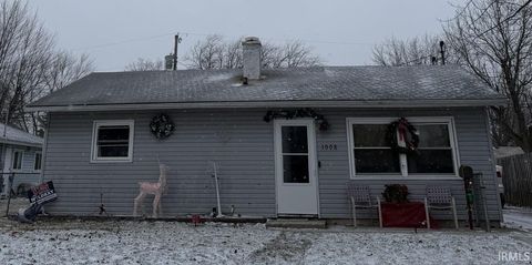 Photo of 1008 E GERHART Street, Kokomo, IN 46901 (MLS # 202549930)