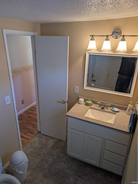 Tiny photo for 2114 N Buckeye Street, Kokomo, IN 46901 (MLS # 202617061)