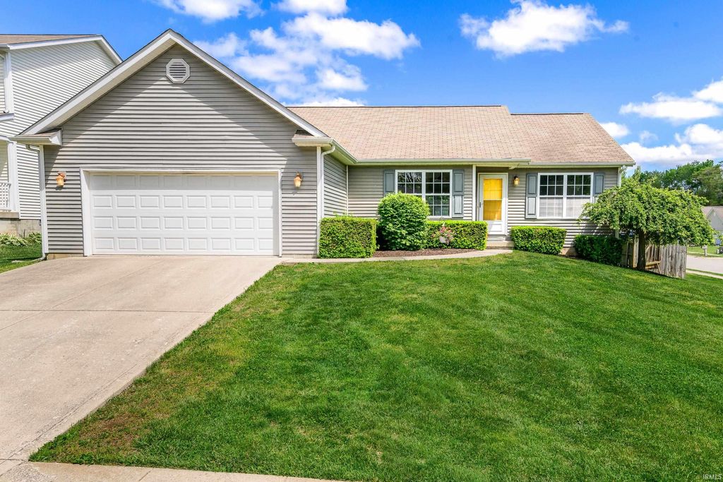 Photo of 3024 N Ruffy's Way, Bloomington, IN 47404 (MLS # 202615669)